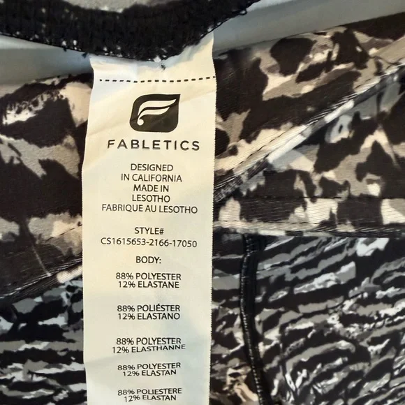 Fabletics Black & White Abstract Print Leggings - Picture 2 of 5